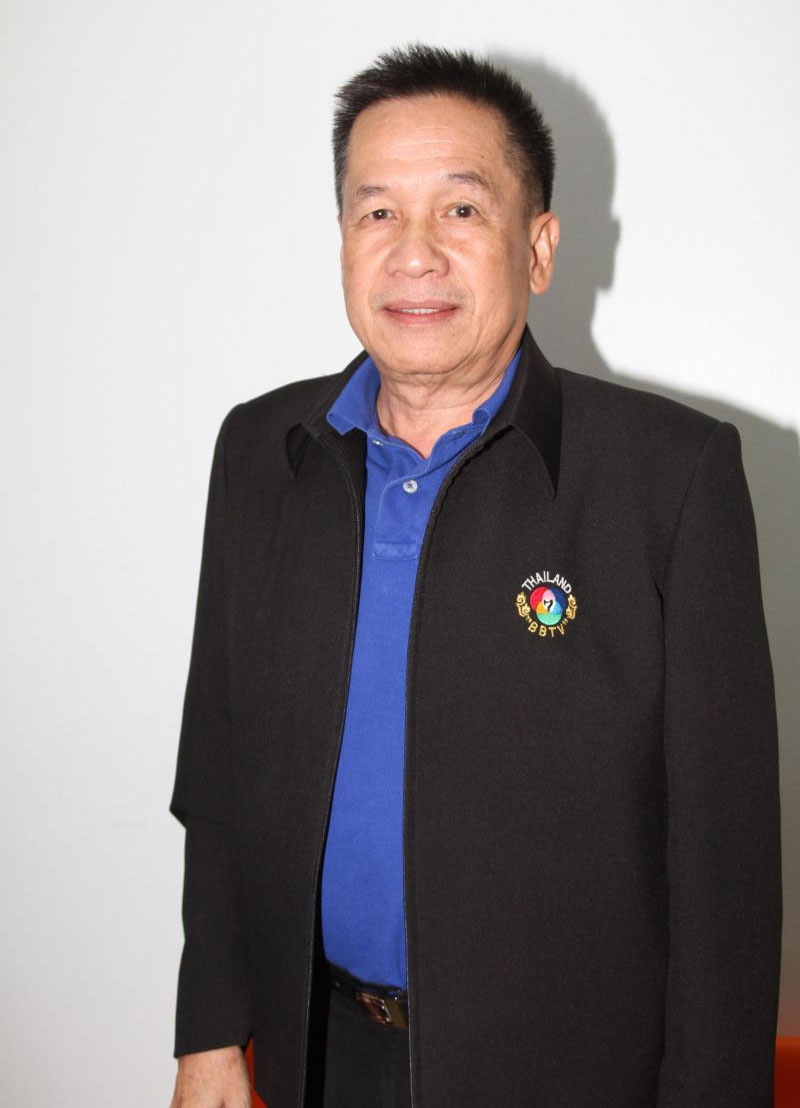 นายพีรพงษ์ ธีระเดชพงศ์