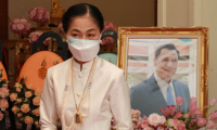 "ดวงเดือน" ภรรยา "สรพงศ์ ชาตรี" ส่งร่างศิลปินแห่งชาติ สู่อุทยานสมเด็จพระพุฒาจารย์โตฯ