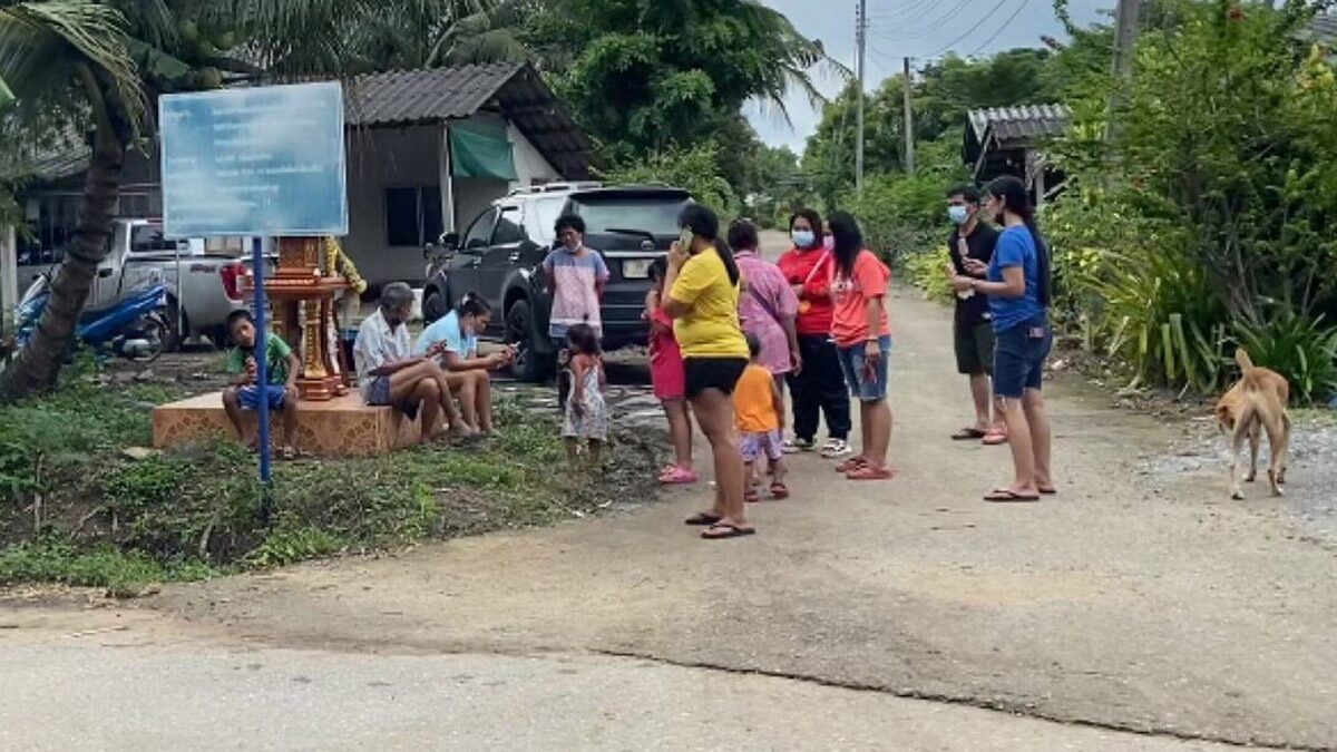 'มูลนิธิกระจกเงา' แจงปม รถตู้ลักเด็กที่ชลบุรี ไม่เป็นความจริง เผยตั้งแต่ปี 46 ไม่พบคดีแก๊งรถตู้