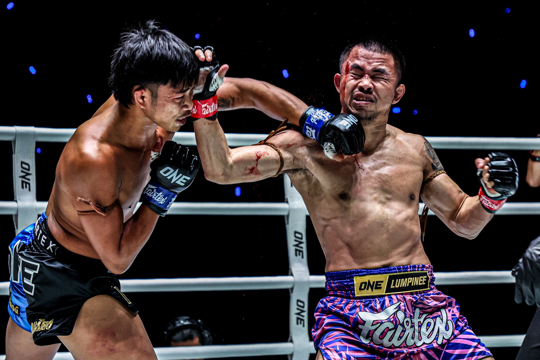 รับโบนัส 3.5 แสนบาท! 'ก้องชัย ไฉนดอนเมือง' เดินลุยบวกหมัดแม่นกว่าจนน็อค 'โชคปรีชา พีเค.แสนชัย' ยก 2!