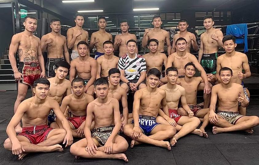 แฟนมวย-แฟนคลับเสียงแตก เพชรยินดี ยกเลิกสัญญา วันแชมเปี้ยนชิพ