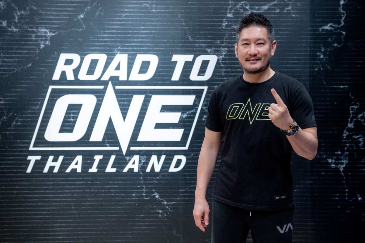 จับประเด็นร้อน! ถามมาตอบตรงจากลูกเพจถึง “บิ๊กบอส ONE”