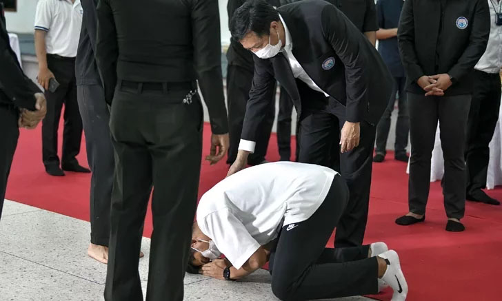 "วิทยา คุณปลื้ม" พา "วรวุฒิ สุขุนา" กราบขอขมา ญาติผู้เสียชีวิต พร้อมบวชหน้าไฟ 29 ต.ค นี้