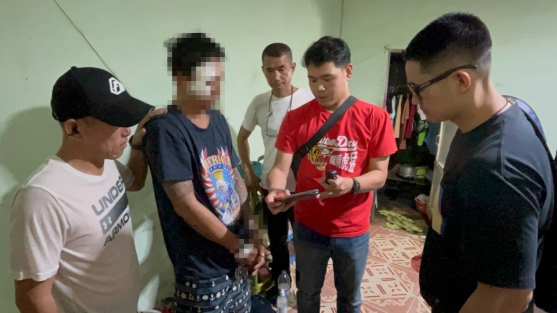 Man Arrested for Stabbing Girlfriend to Death; Claims He Lost His Temper When He Saw Another Man Drop Her Off