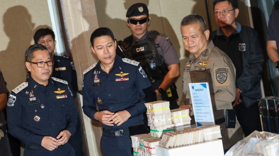แถลงคดี Forex เถื่อน ยึดทรัพย์มหาศาล พบเส้นเงินโยง "ภาวุธ-ฟิล์ม" ย้ำยังไม่ใช่ผู้ต้องหา