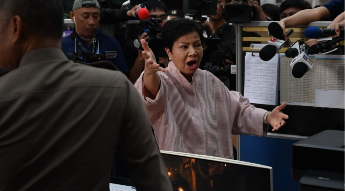 ผกก. สน.พระโขนง ยังไม่แจ้งจับ “ป้าดา-พวก” คดีหมิ่นฯ เจ้าพนักงาน จวกอีกฝ่ายพูดเอามัน