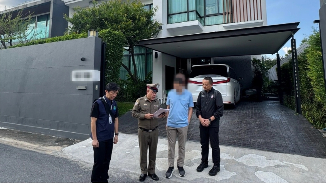 ออกหมายจับ “เบน สมิธ - ยิม เลียก” ฟอกเงินข้ามโลก ยึดอายัดทรัพย์ 3.5 หมื่นล้าน
