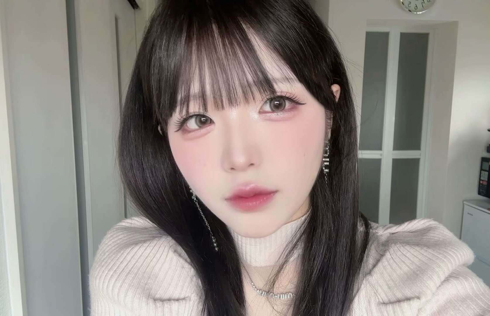 อินฟลูฯ สาวญี่ปุ่นฮึดสู้ ลด 25 กก. ปรับลุคแต่งหน้าแค่ 2 เดือน สวยจนจำแทบไม่ได้!