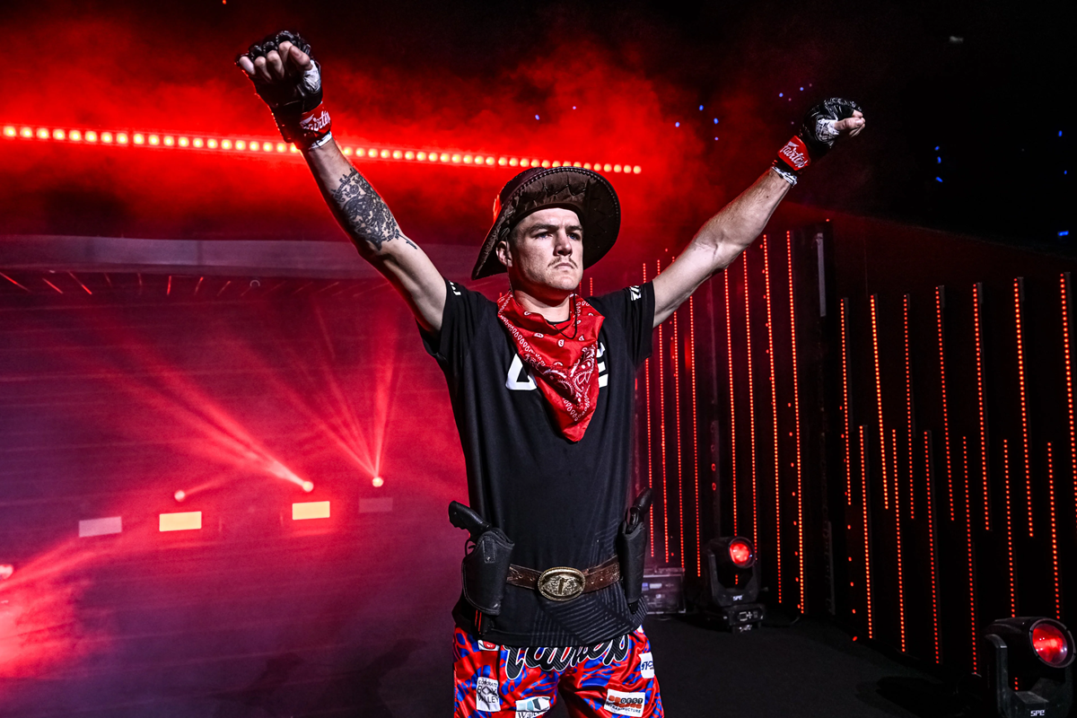 It’s time to make a comeback! “Tyson Harrison” is set to showcase his full arsenal to defeat “Linus Beilander” and claim victory in his comeback fight at The Inner Circle 34.