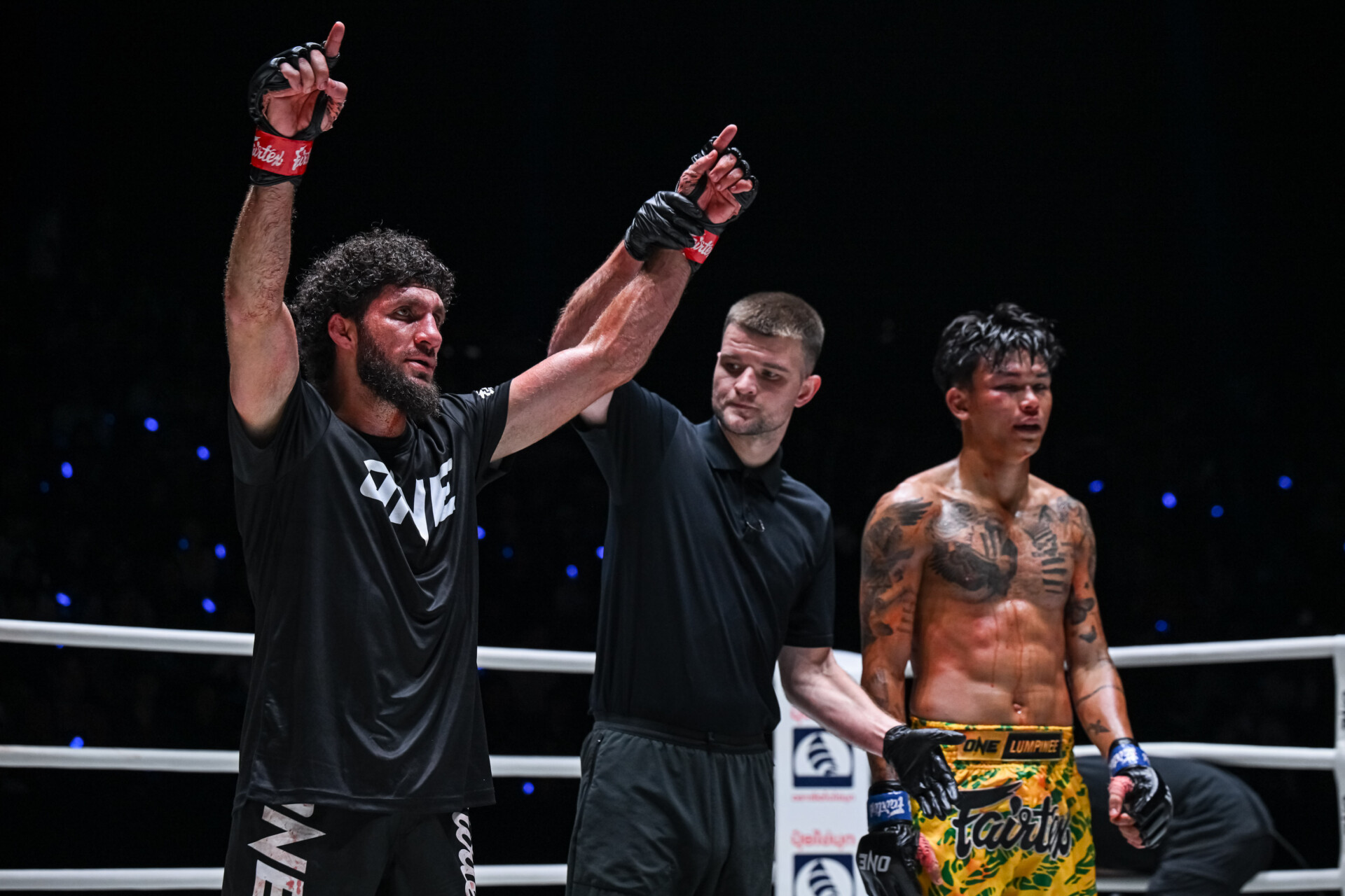 'Kiemran' Proves His Strength with a Hard-Fought Points Victory Over 'Nontchai'!