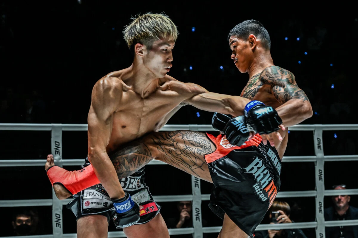 Old rivals under new rules! “Kong Tharanee” steps in for “Johan Estupinan” to face “Taiki Naito” in Round 2 under kickboxing rules at ONE Fight Night 49