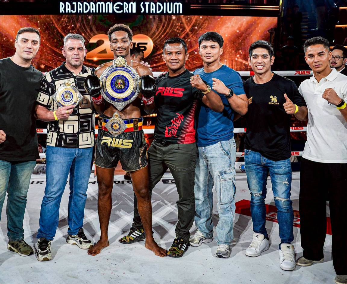 "Daniel" reveals the origin of his signature move, the "neck stalk technique," inspired by advice from renowned Thai boxer "Buakaw Banchamek."
