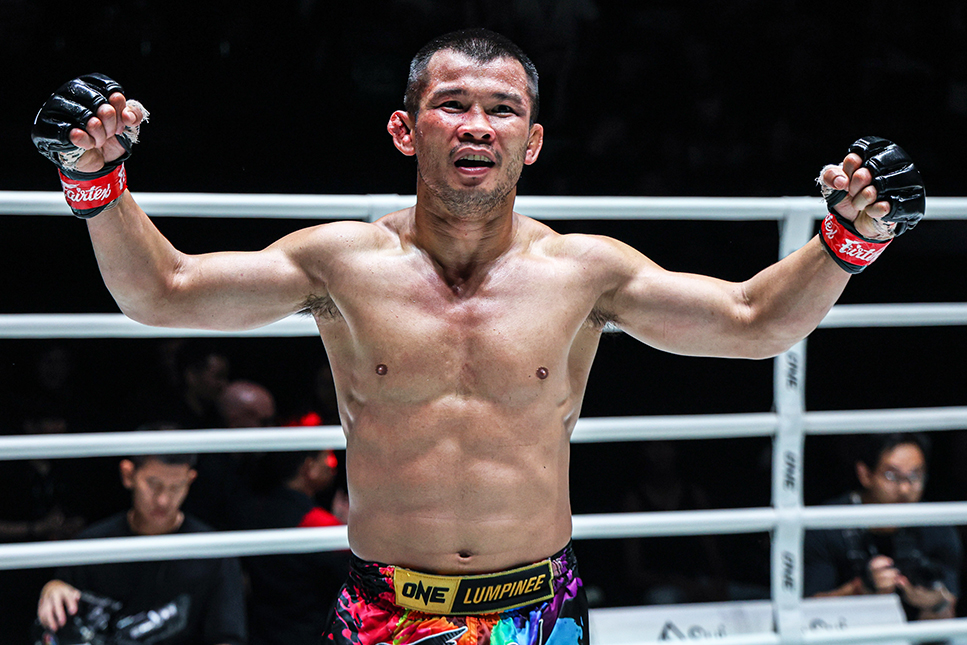 The goal is the championship! "Nong-O" concludes the trilogy against "Kongthorn" and declares readiness to face "Assaduha" for a rematch.