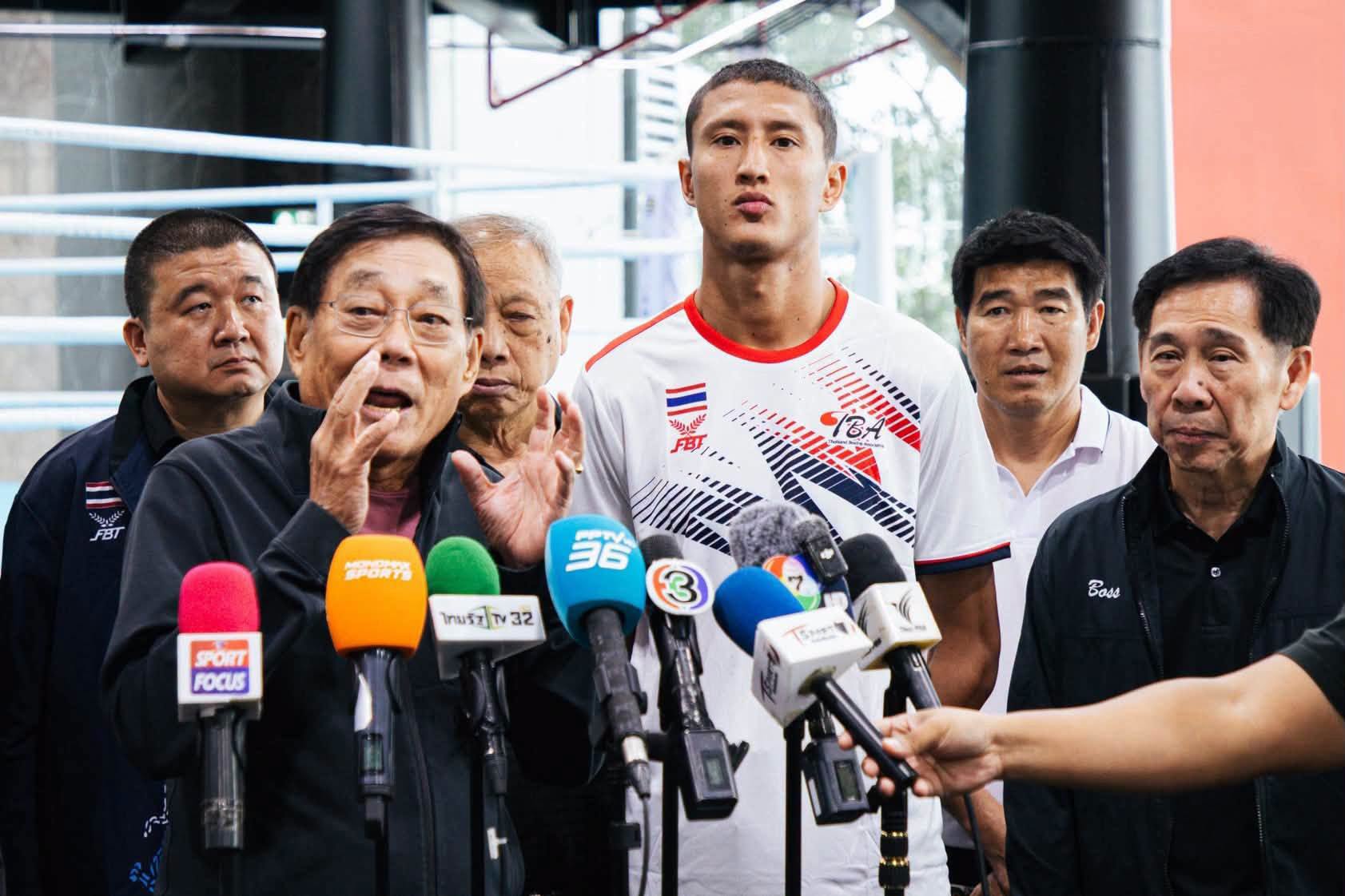 “President of the Thai Boxing Association” Speaks Out Immediately After “Nabil” Takes the Ring in a Boxing Match