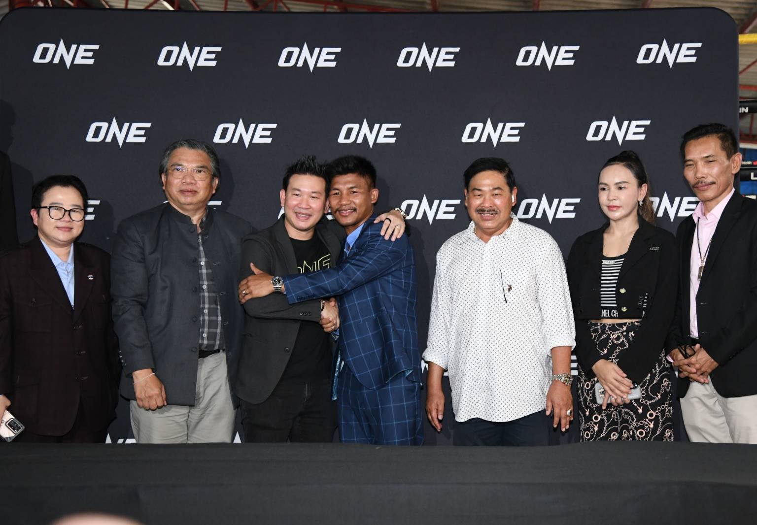 เปิด 3 ข้อเสนอ "รถถัง" VS 3 ข้อเสนอ "ONE" ยันไฟต์ "ทาเครุ" 29 เมษายนนี้ เกิดขึ้นแน่