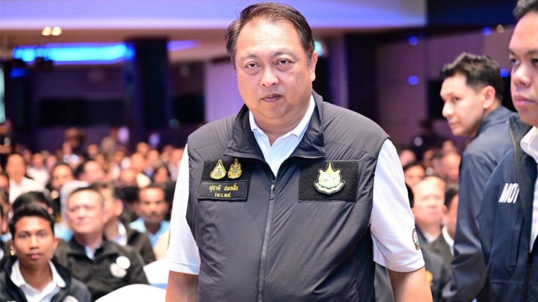 “สุชาติ” ยันแค่เคยจ้างบริษัทกฎหมาย “ณัฐวุฒิ” คดีเดียว ขออย่าเหมารวม