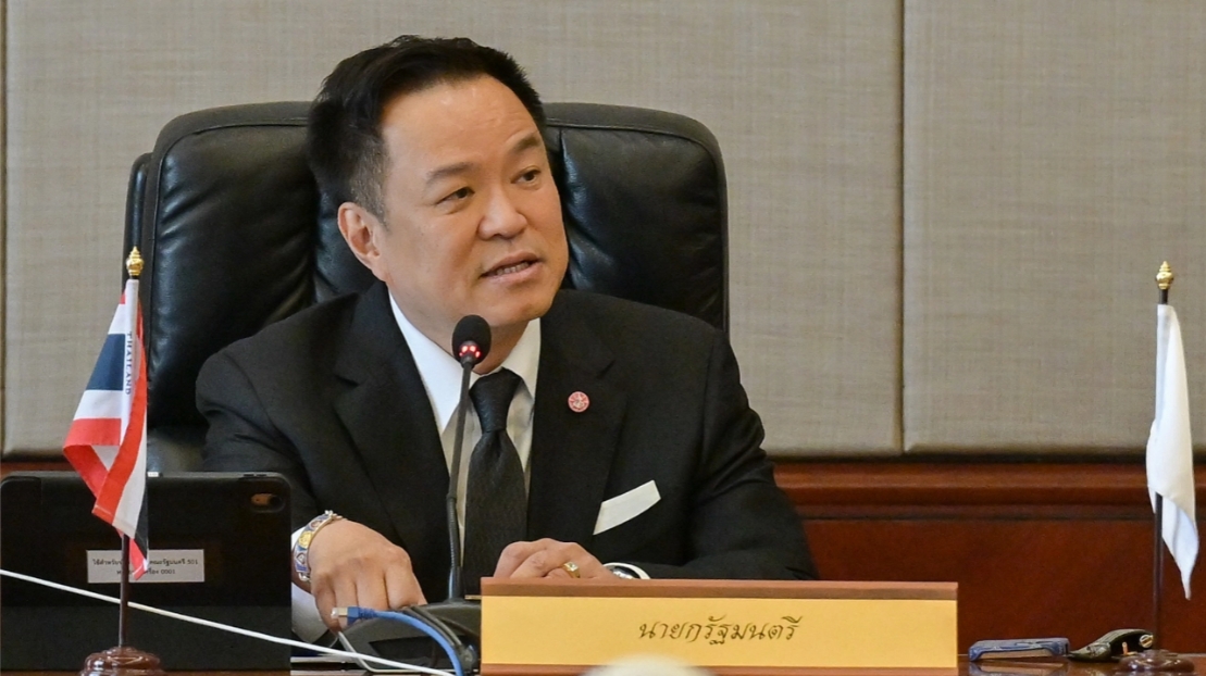 “อนุทิน” ยัน งานรื่นเริง-คอนเสิร์ตจัดได้ แต่ต้องเริ่มด้วยการยืนถวายความอาลัย