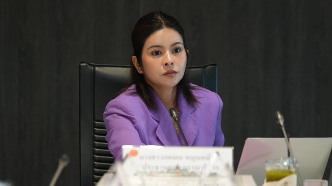 “ภคมน” โต้ “กรวีร์” พูดความจริงให้จบ ใครกันแน่ไม่ยอมถอย ชี้รัฐบาลบีบวันซักฟอกตามความสะดวกตัวเอง