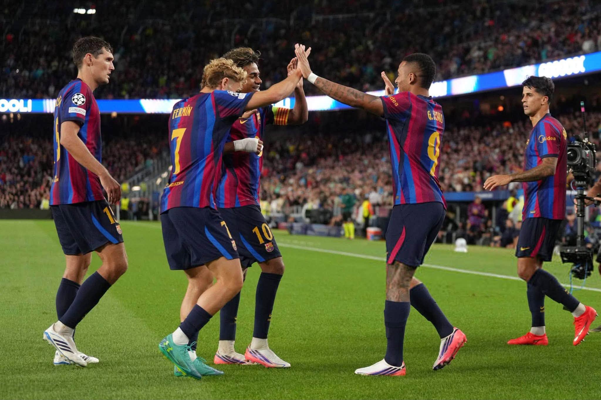 ราฟินญ่าเบิ้ล! บาร์ซ่าเปิดหัวหรู UCL ลีกเฟส