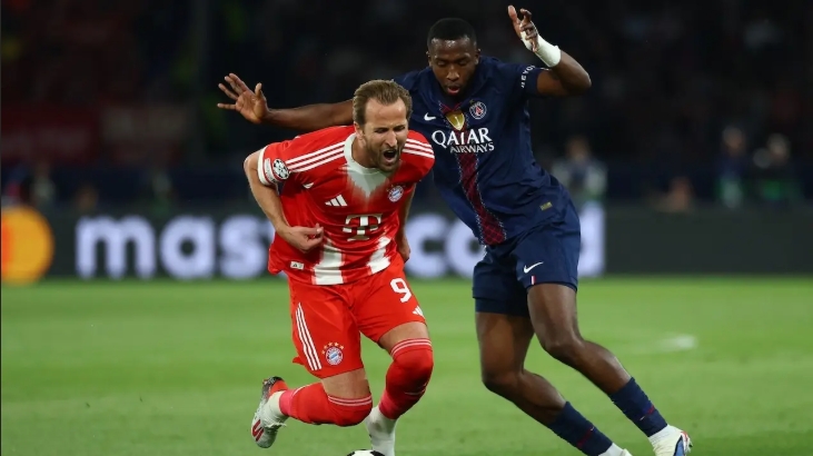 บาเยิร์น มิวนิค บุกพ่าย เปแอสเช สุดมัน ตัดเชือก UCL นัดแรก