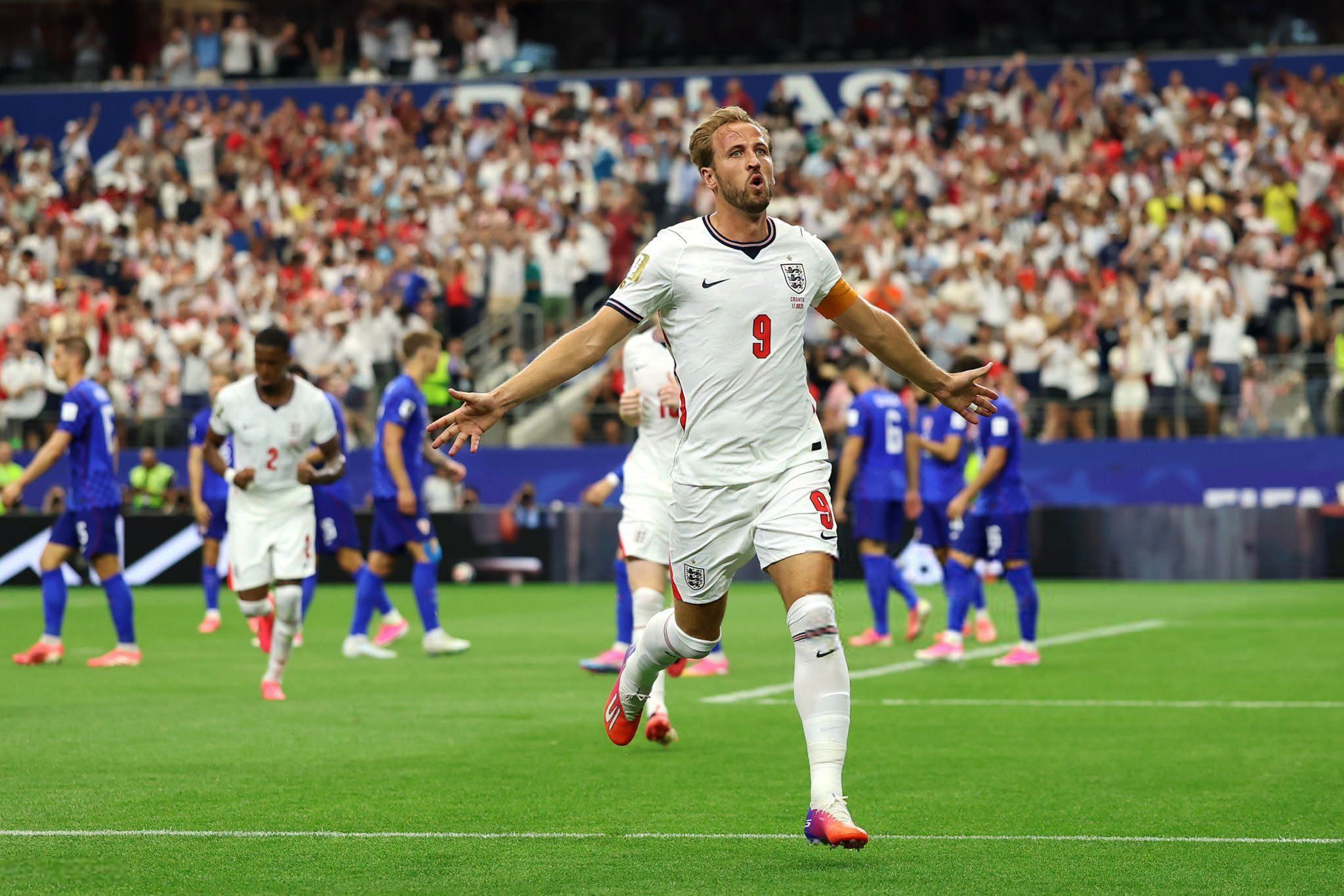 Kane and Rashford seal the win! The Lions kick off the World Cup with a stunning performance.