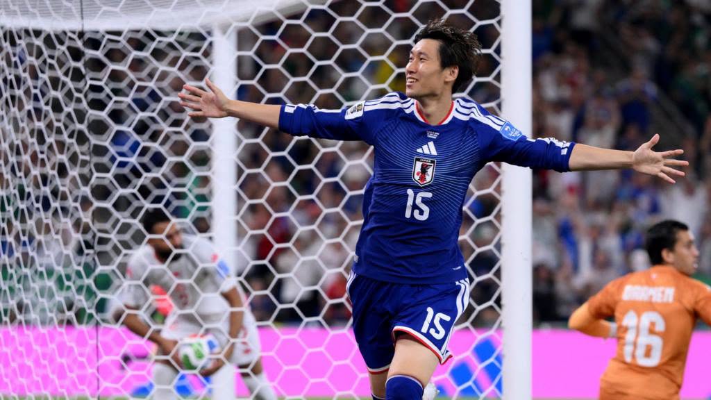 ญี่ปุ่น 4-0 ตูนิเซีย ซามูไรคมกริบฉลองแมตช์ประวัติศาสตร์นัดที่ 1,000 บอลโลก